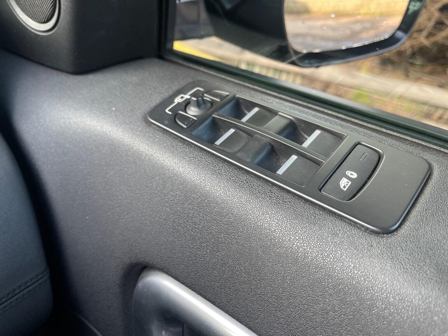 Used Land Rover Discovery Sport 2019 for sale - 77902668: Photo 26