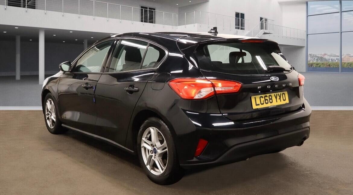 Used Ford Focus 2019 for sale - 76392373: Photo 4