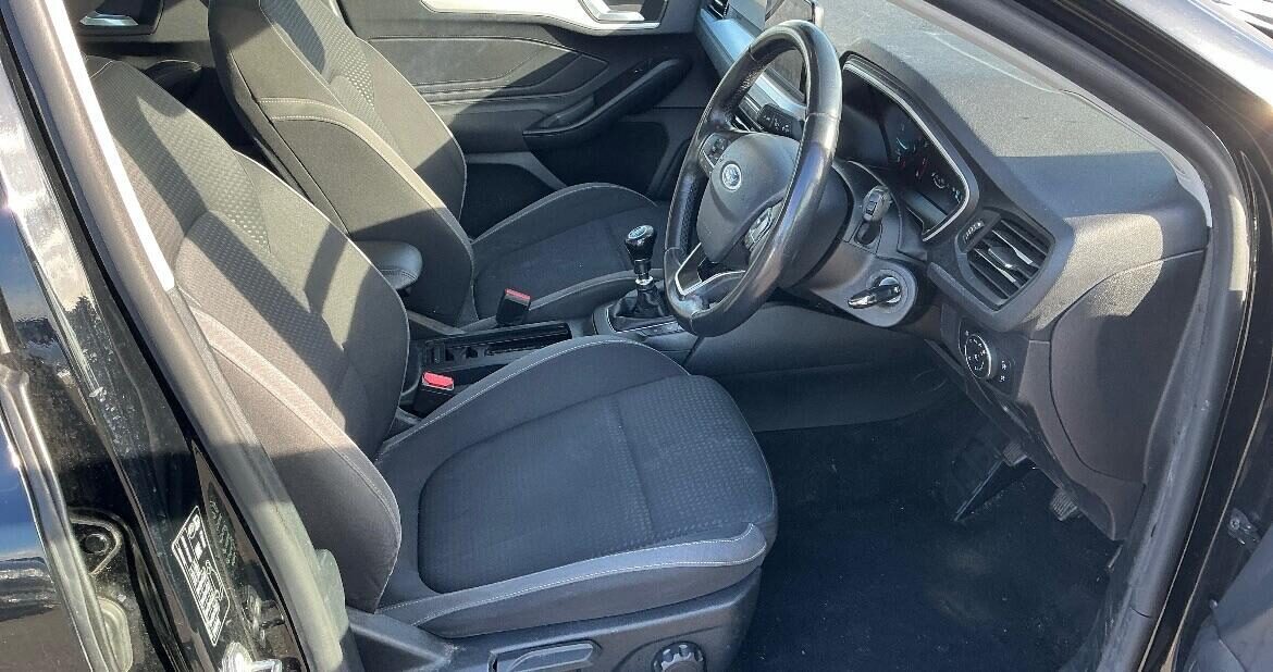 Used Ford Focus 2019 for sale - 76392373: Photo 5