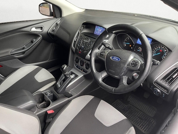 Used Ford Focus 2014 for sale - 76280686: Photo 15