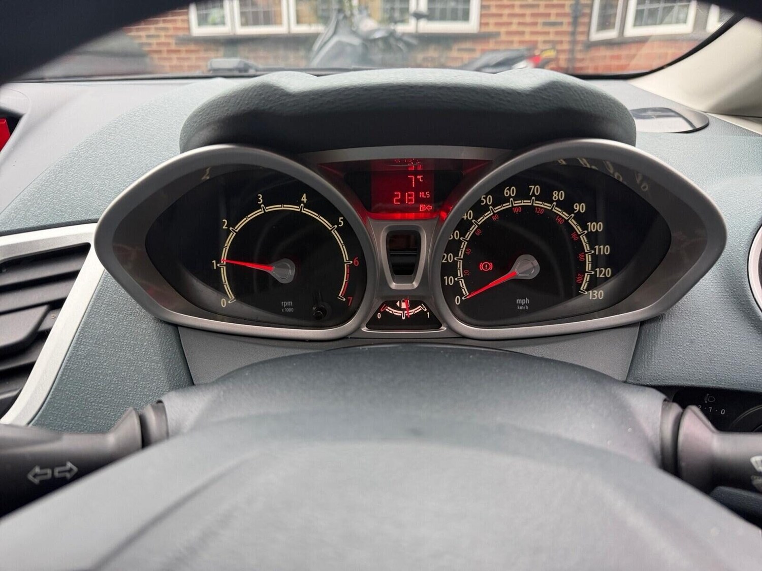 Used Ford Fiesta 2010 for sale - 77112984: Photo 20