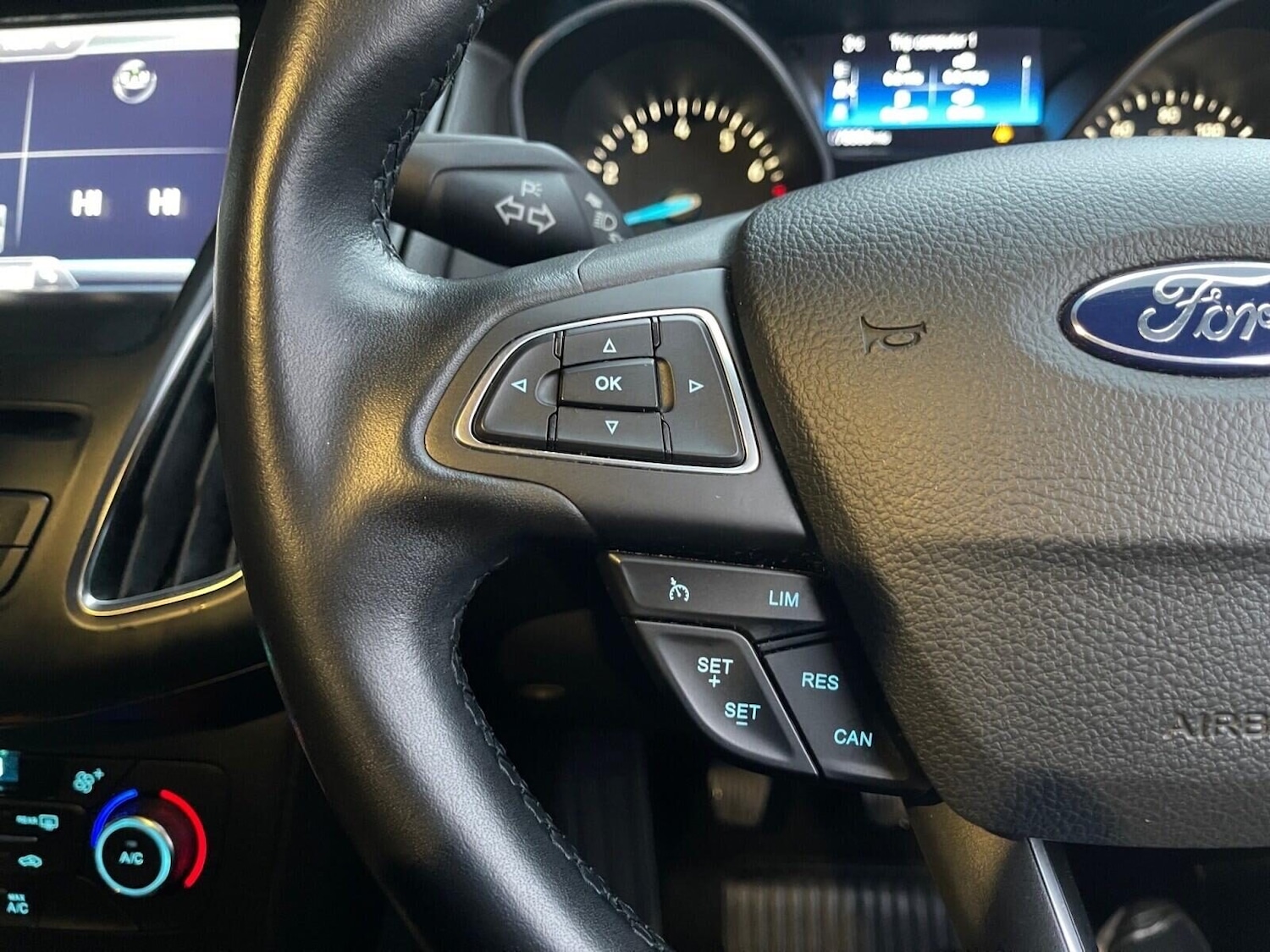 Used Ford Focus 2016 for sale - 76613560: Photo 15