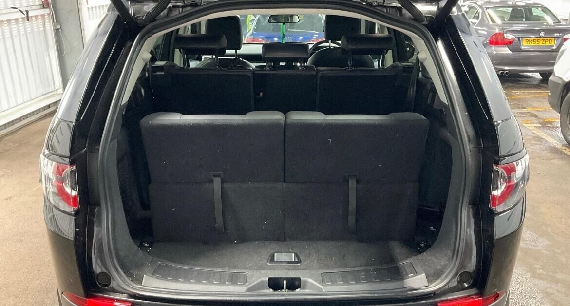 Used Land Rover Discovery Sport 2017 for sale - 77818185: Photo 11