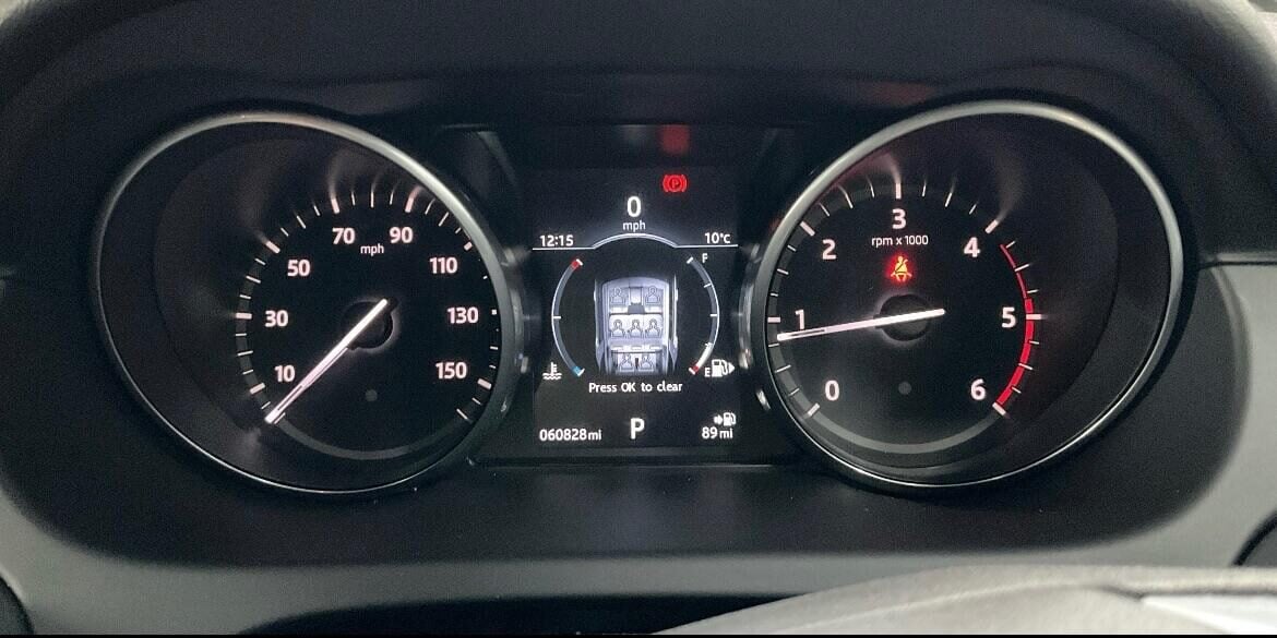 Used Land Rover Discovery Sport 2017 for sale - 77818185: Photo 9