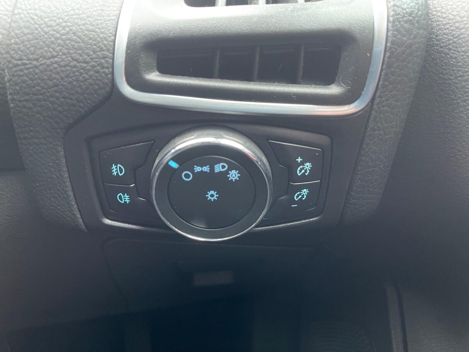 Used Ford Focus 2012 for sale - 77171367: Photo 25