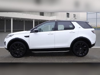 Used Land Rover Discovery Sport 2016 for sale - 76207607: Photo 3