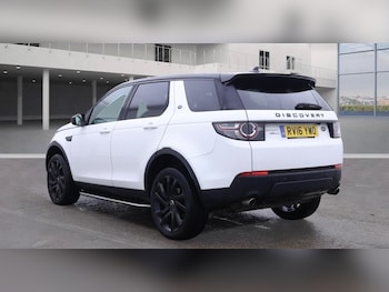 Used Land Rover Discovery Sport 2016 for sale - 76207607: Photo 4