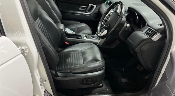 Used Land Rover Discovery Sport 2016 for sale - 76207607: Photo 5