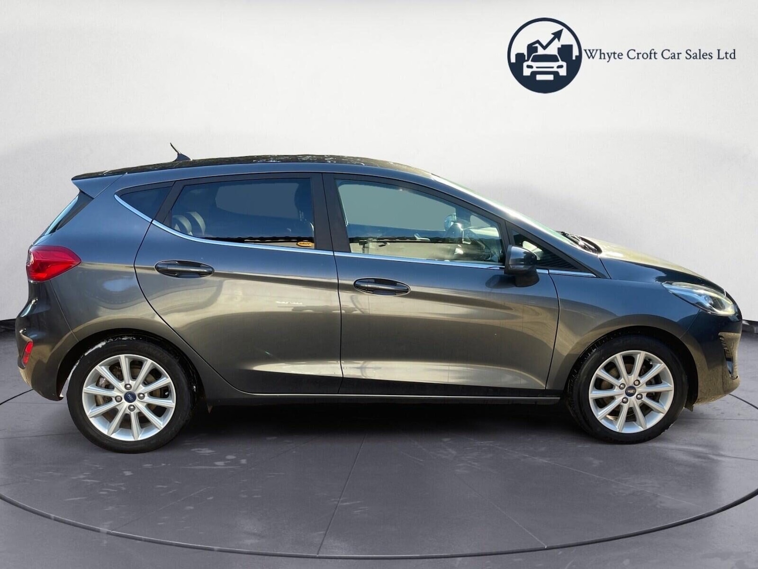 Used Ford Fiesta 2017 for sale - 76329824: Photo 9