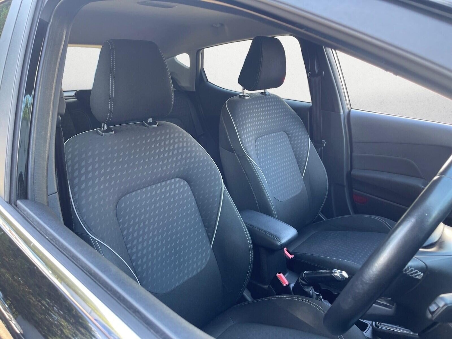 Used Ford Fiesta 2018 for sale - 75894576: Photo 14