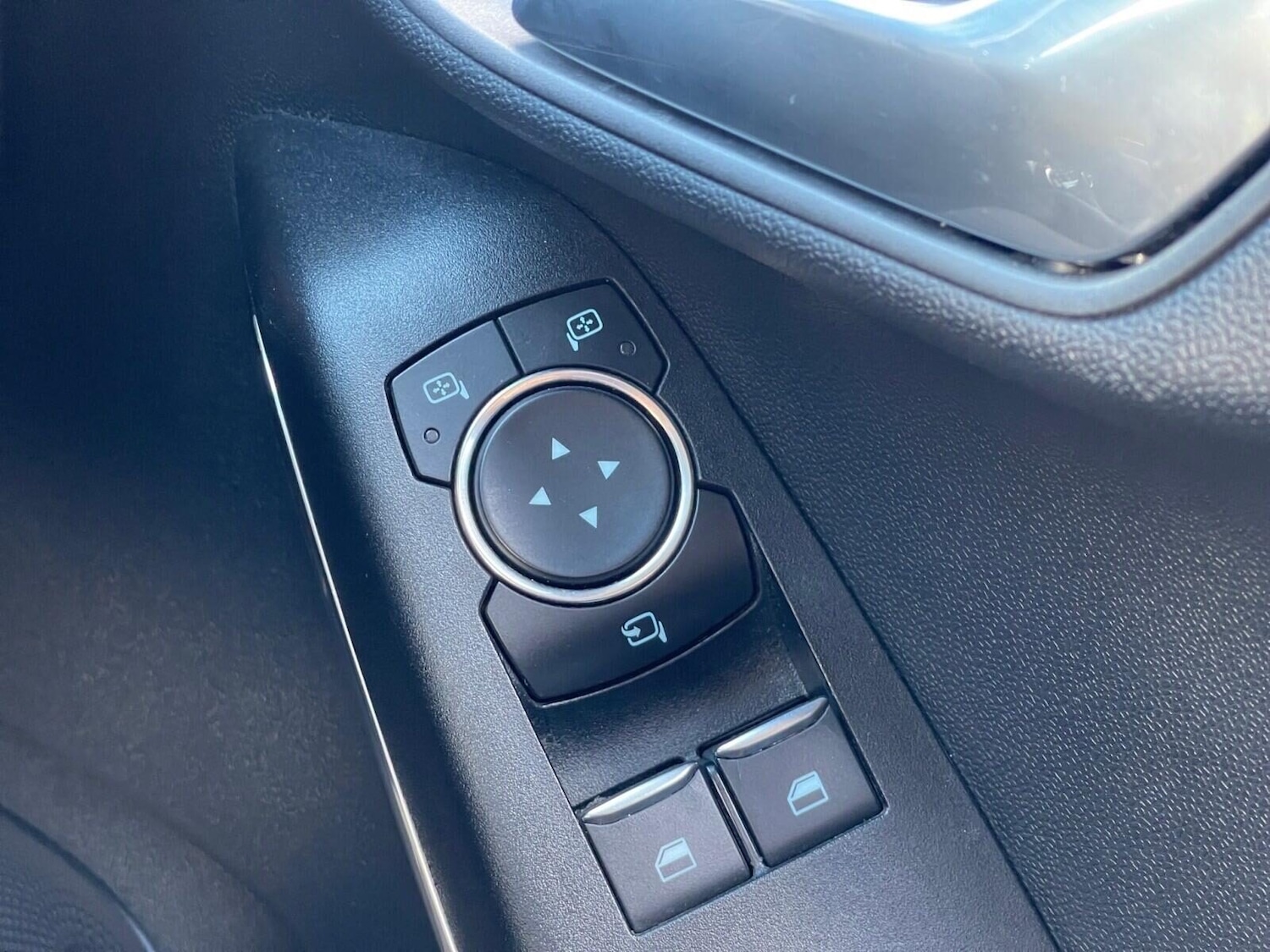 Used Ford Fiesta 2018 for sale - 75894576: Photo 27