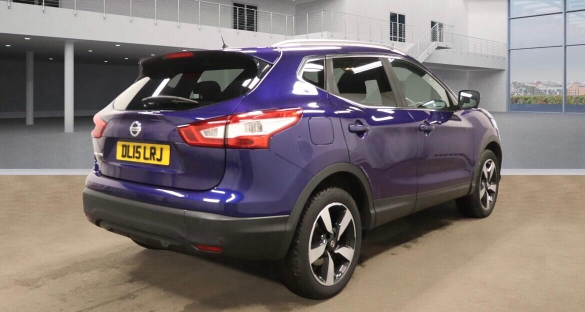 Used Nissan Qashqai 2015 for sale - 77888324: Photo 4