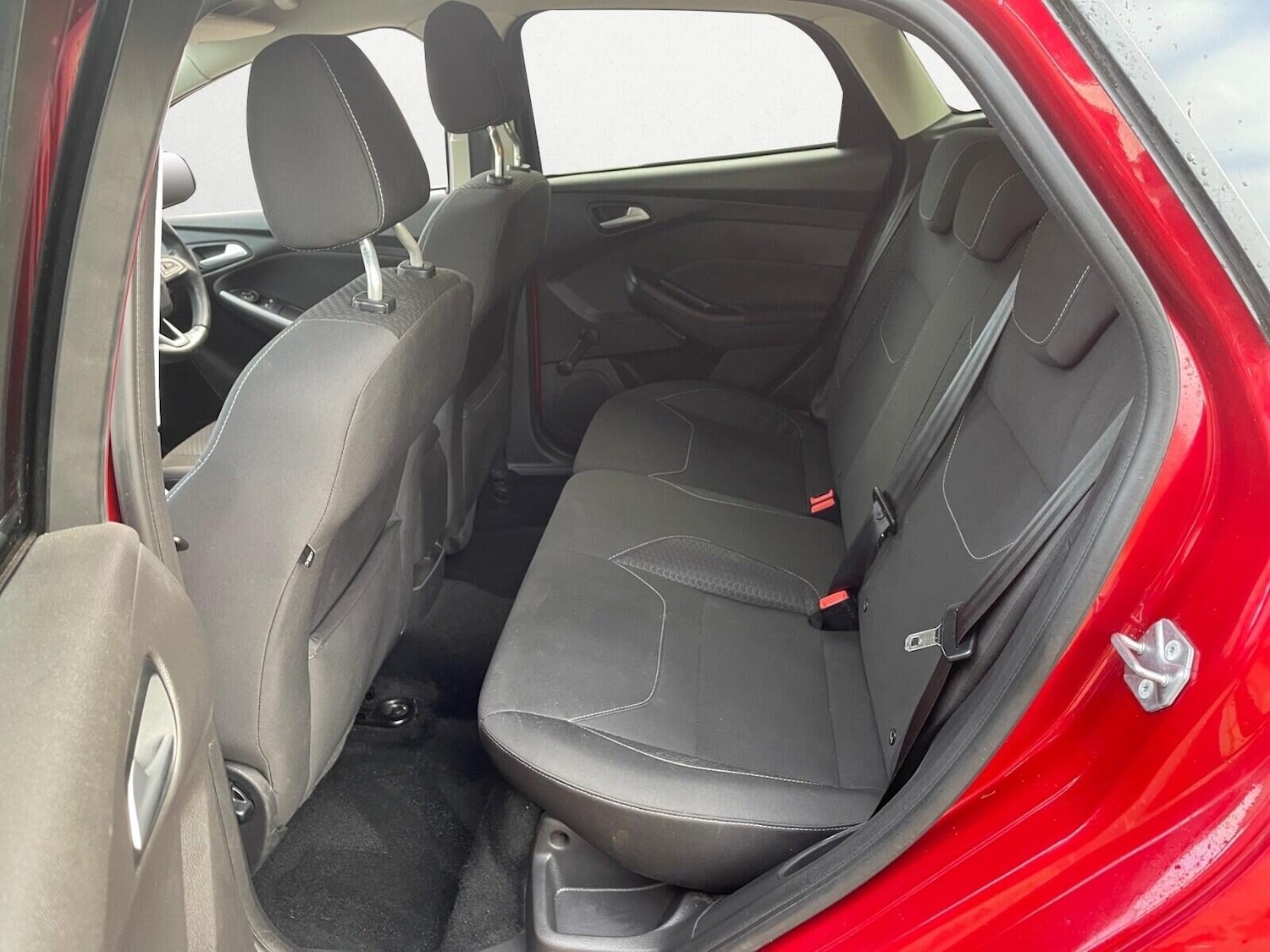 Used Ford Focus 2015 for sale - 76363148: Photo 17