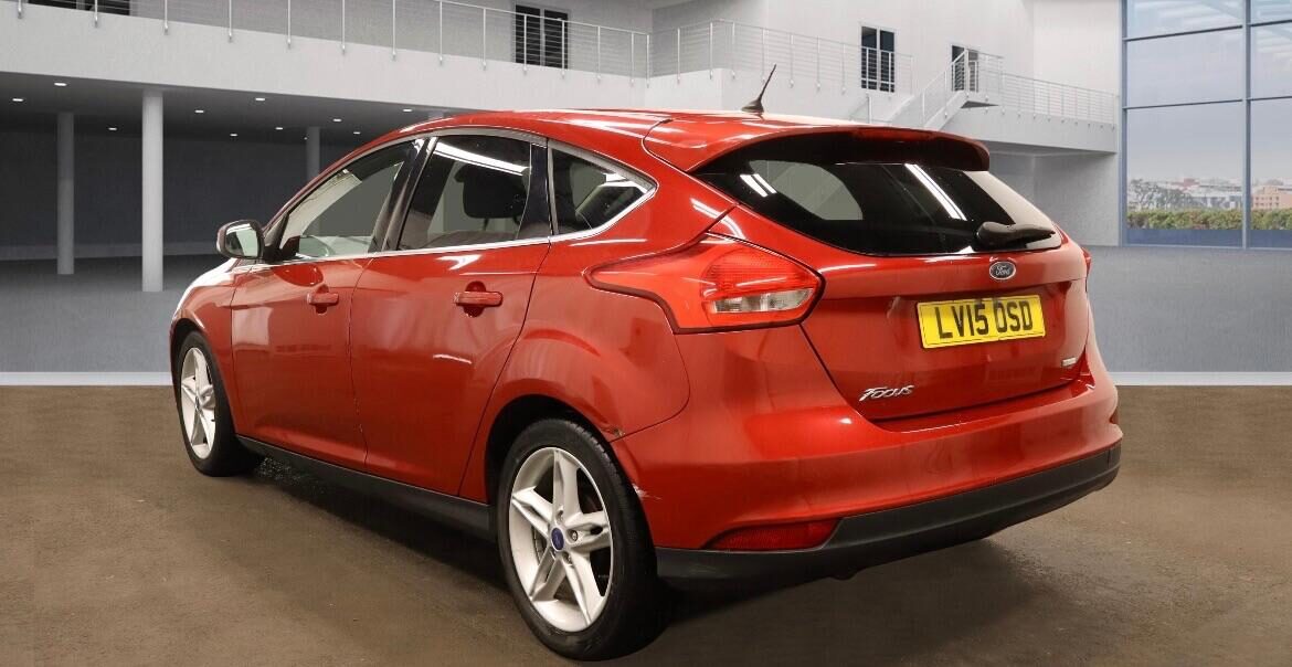 Used Ford Focus 2015 for sale - 76363148: Photo 4