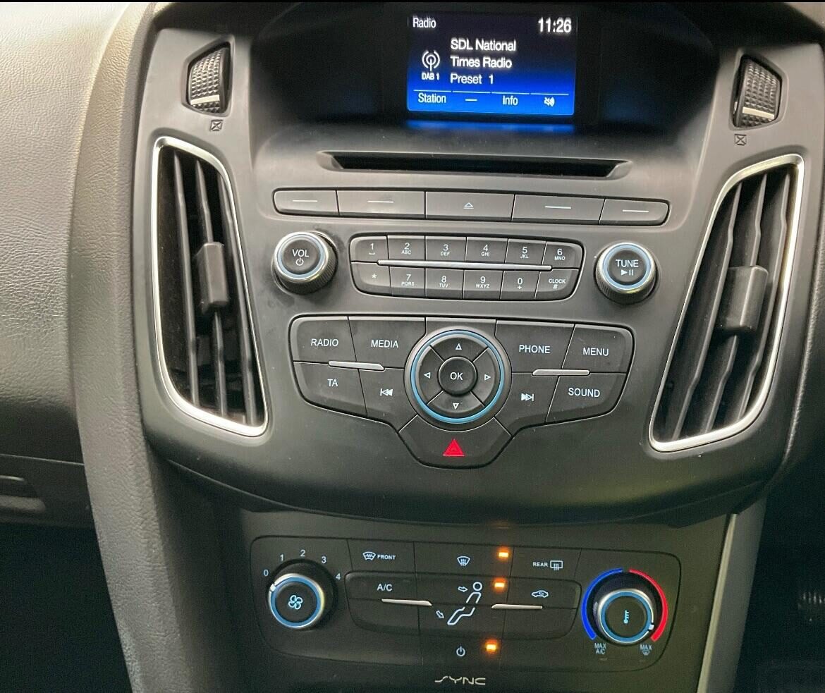 Used Ford Focus 2015 for sale - 76363148: Photo 6