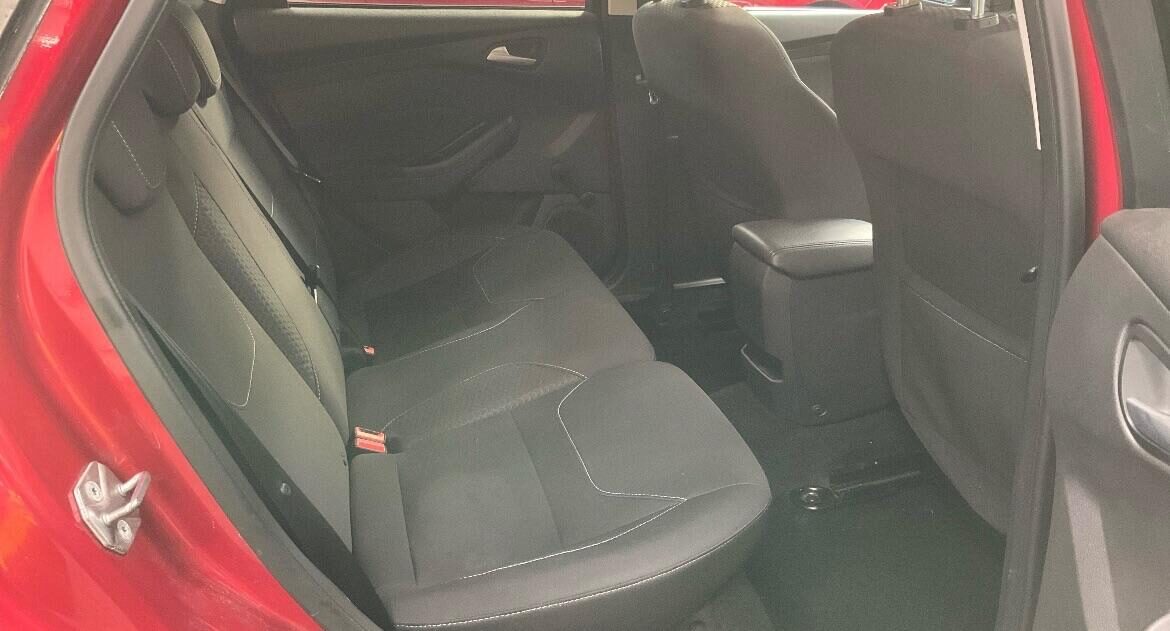 Used Ford Focus 2015 for sale - 76363148: Photo 7