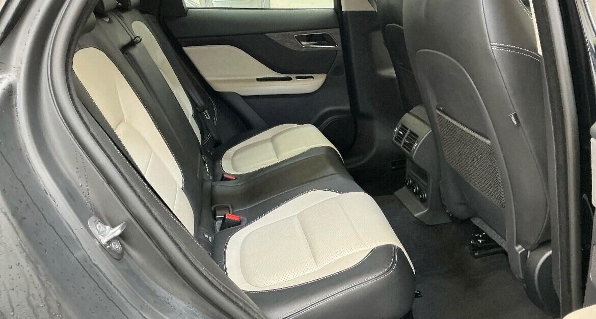 Used Jaguar F-Pace 2018 for sale - 77820387: Photo 10