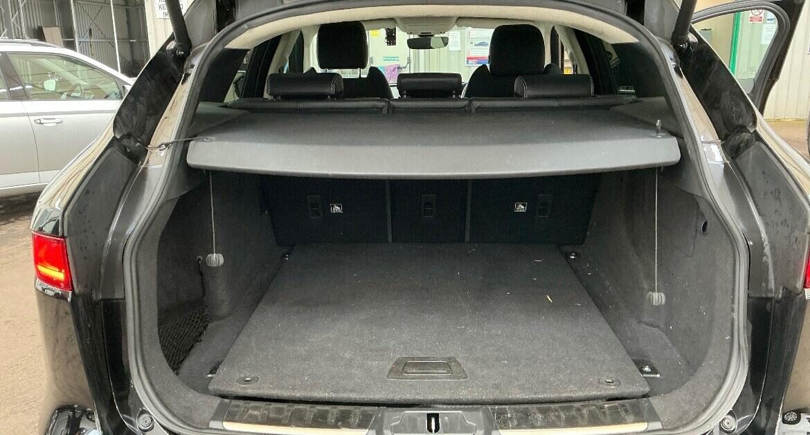 Used Jaguar F-Pace 2018 for sale - 77820387: Photo 11