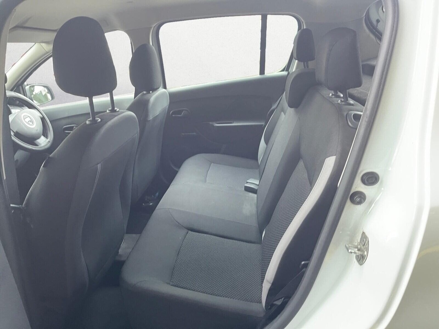 Used Dacia Sandero 2014 for sale - 77324612: Photo 10