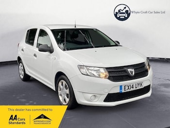 Used Dacia Sandero 2014 for sale - 77324612: Photo