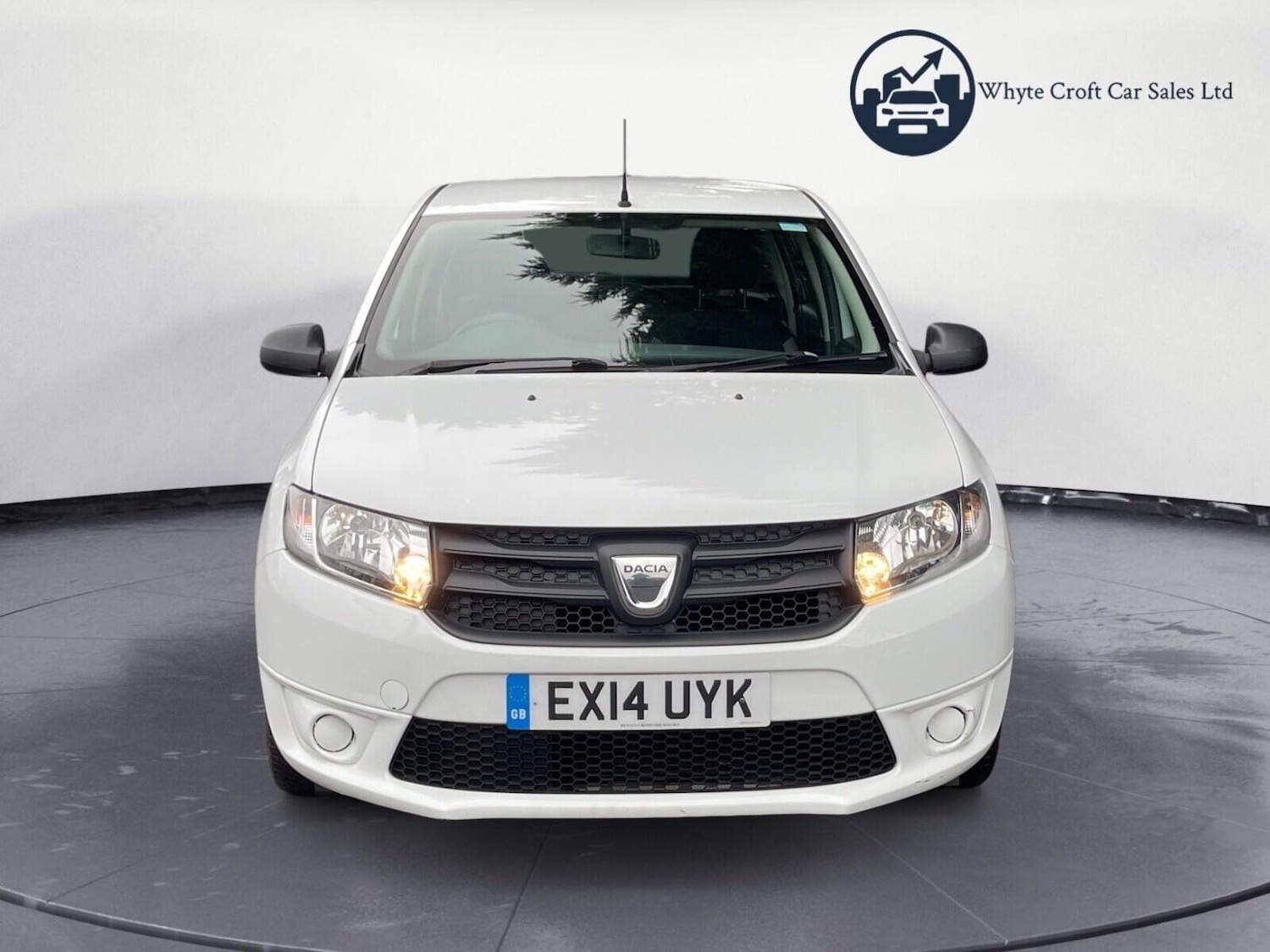 Used Dacia Sandero 2014 for sale - 77324612: Photo 2