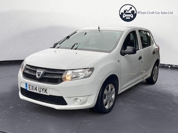 Used Dacia Sandero 2014 for sale - 77324612: Photo