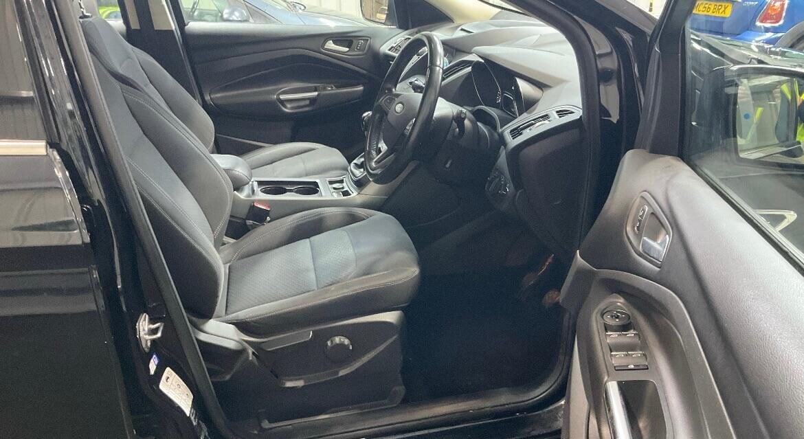 Used Ford Kuga 2017 for sale - 77459820: Photo 6