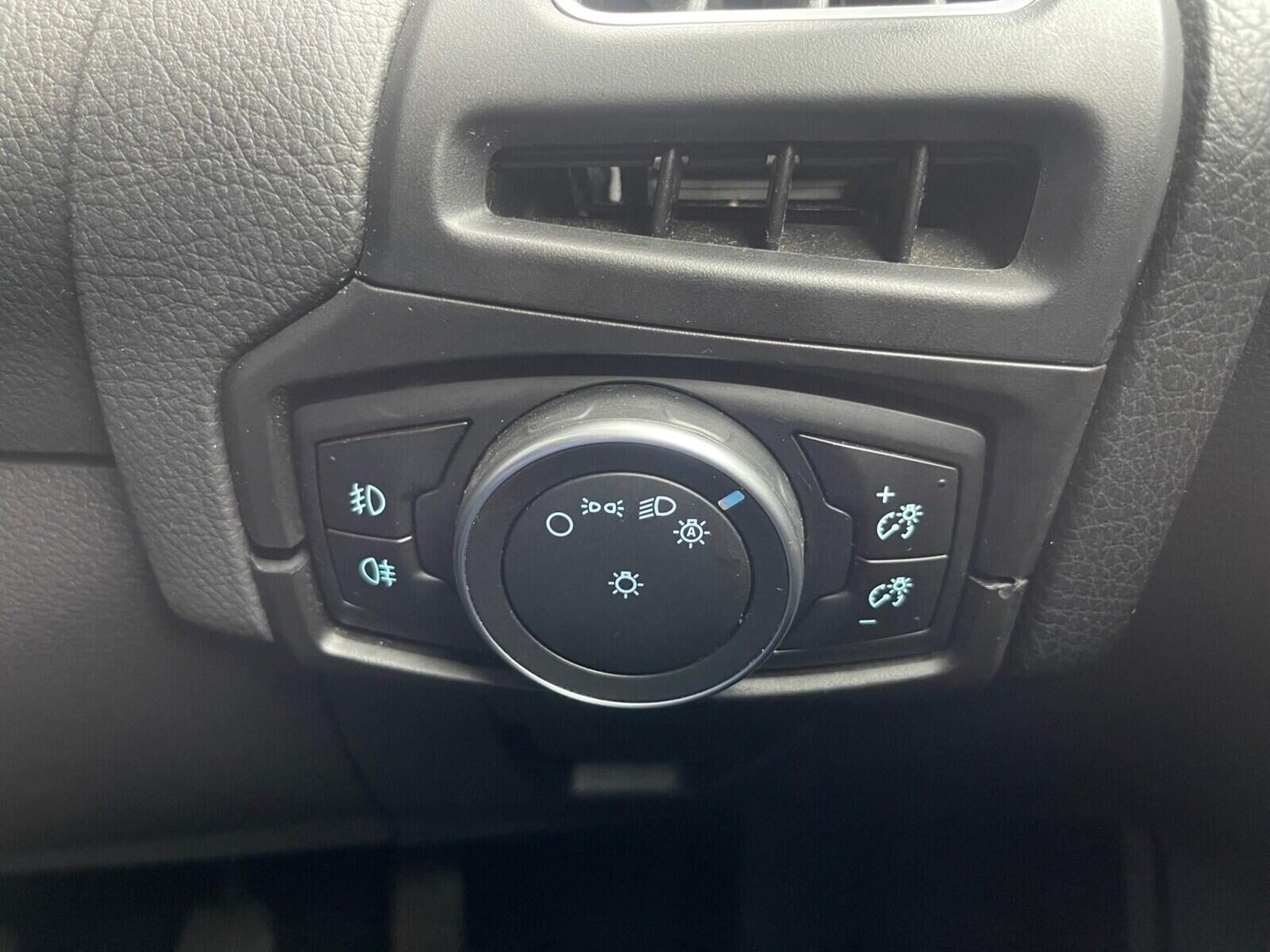 Used Ford Focus 2016 for sale - 75971728: Photo 29