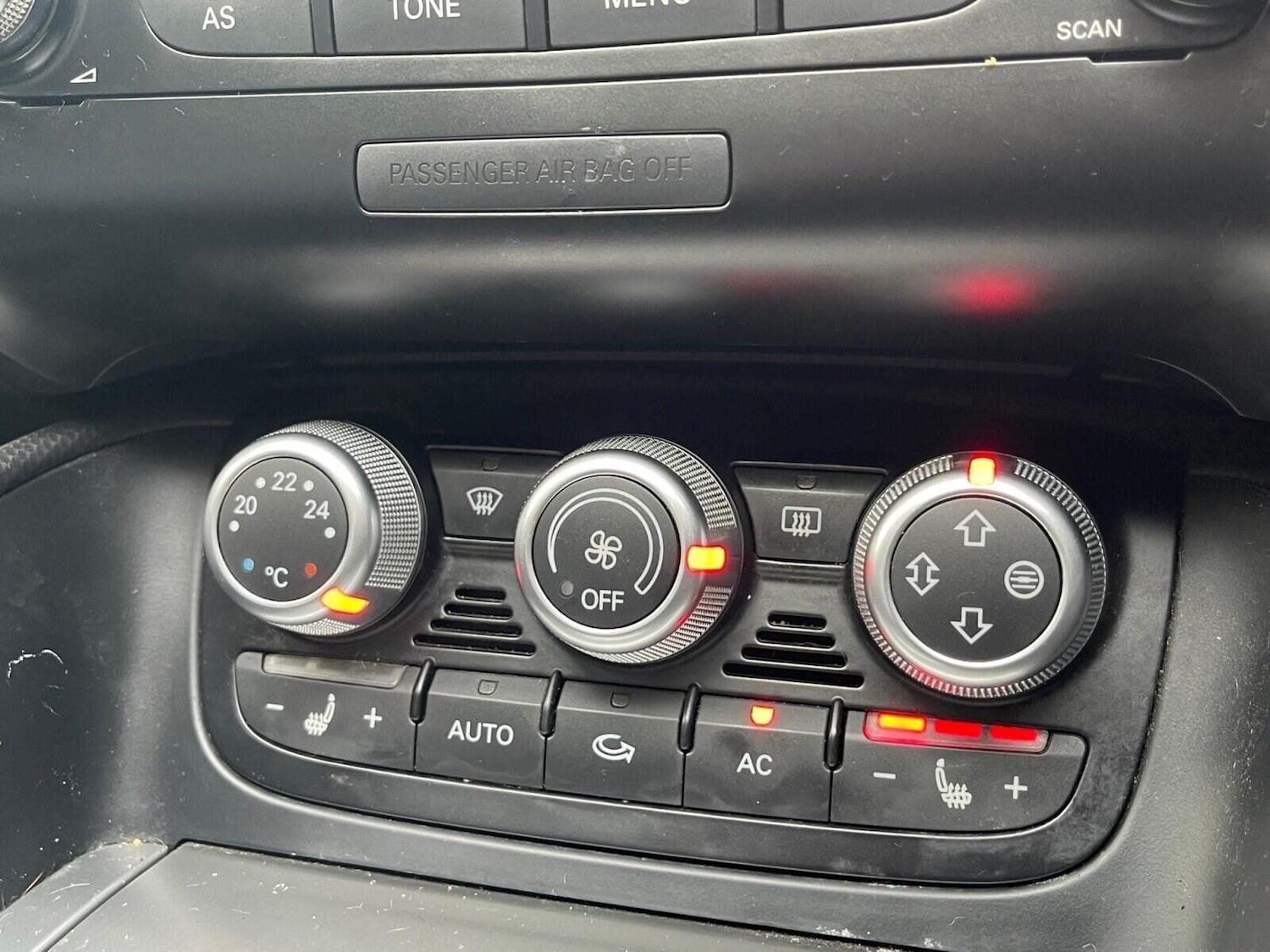 Used Audi TT 2011 for sale - 77663598: Photo 27