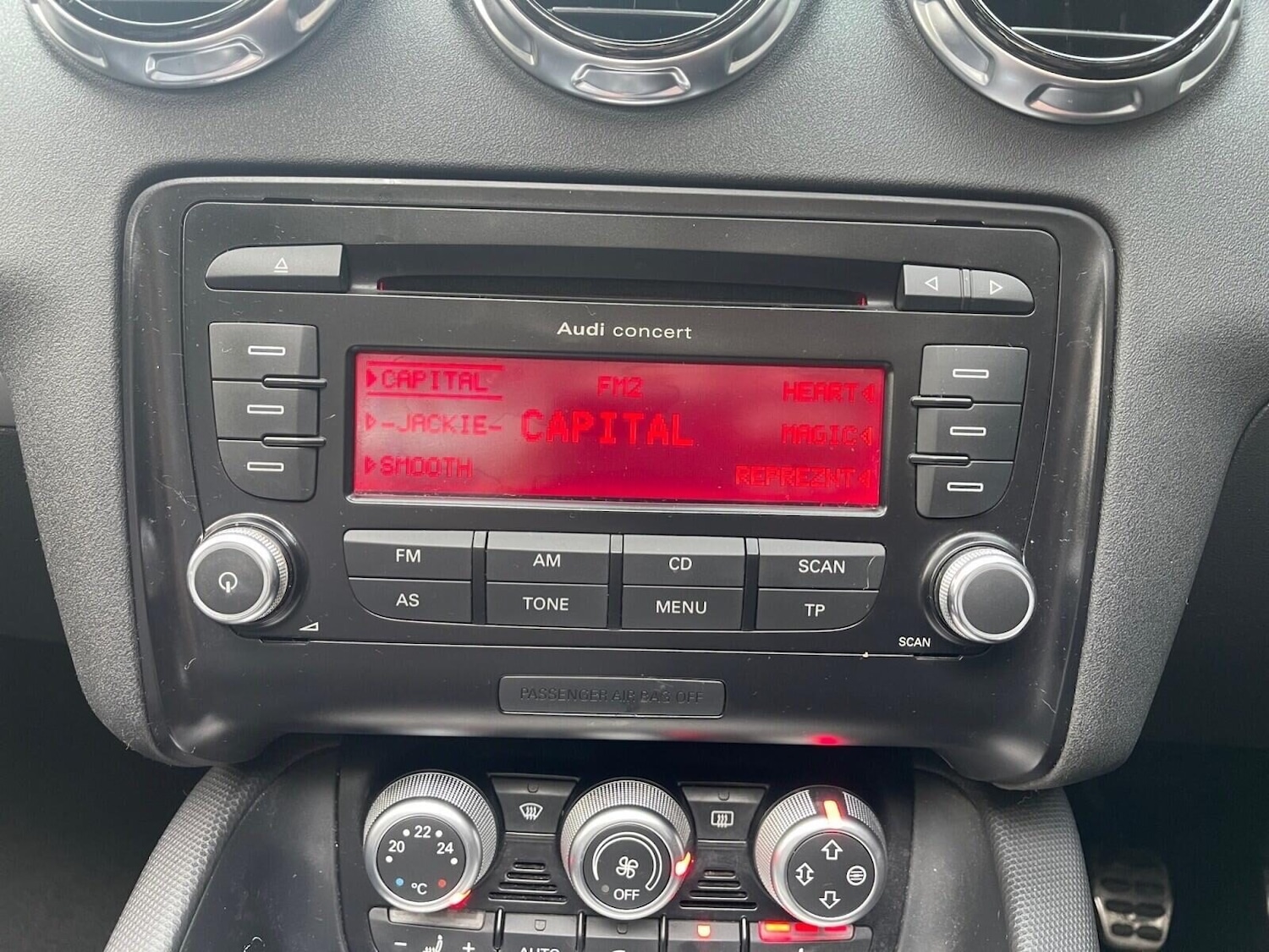 Used Audi TT 2011 for sale - 77663598: Photo 28