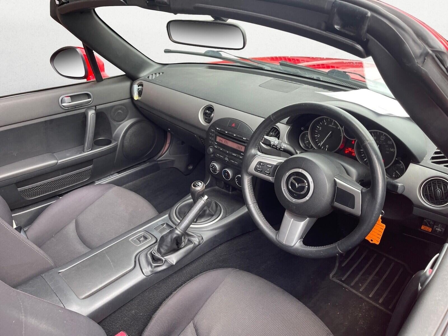 Used Mazda MX-5 2010 for sale - 77445848: Photo 11