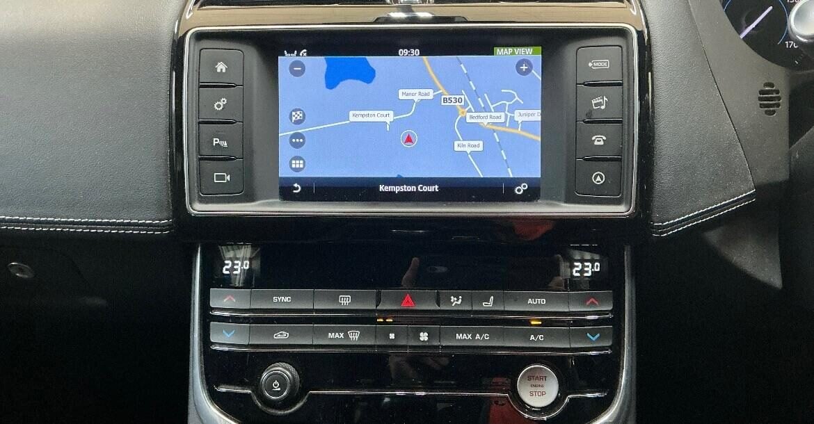 Used Jaguar XE 2016 for sale - 77980810: Photo 6