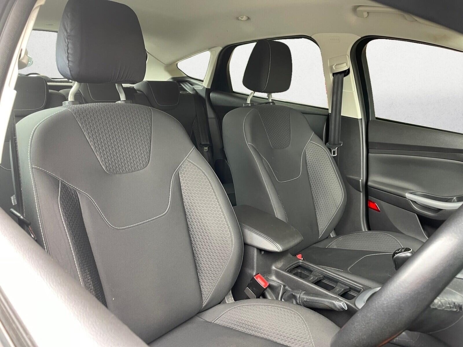 Used Ford Focus 2015 for sale - 76331195: Photo 14