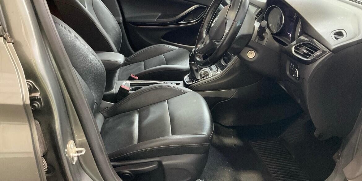 Used Vauxhall Astra 2017 for sale - 77830085: Photo 7