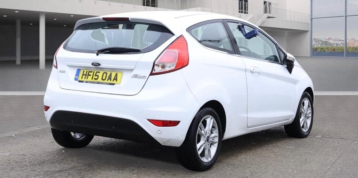 Used Ford Fiesta 2015 for sale - 76748077: Photo 5