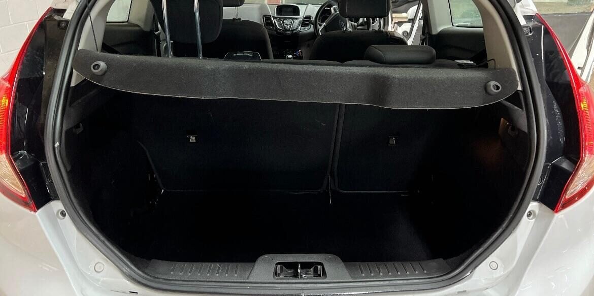 Used Ford Fiesta 2015 for sale - 76748077: Photo 9