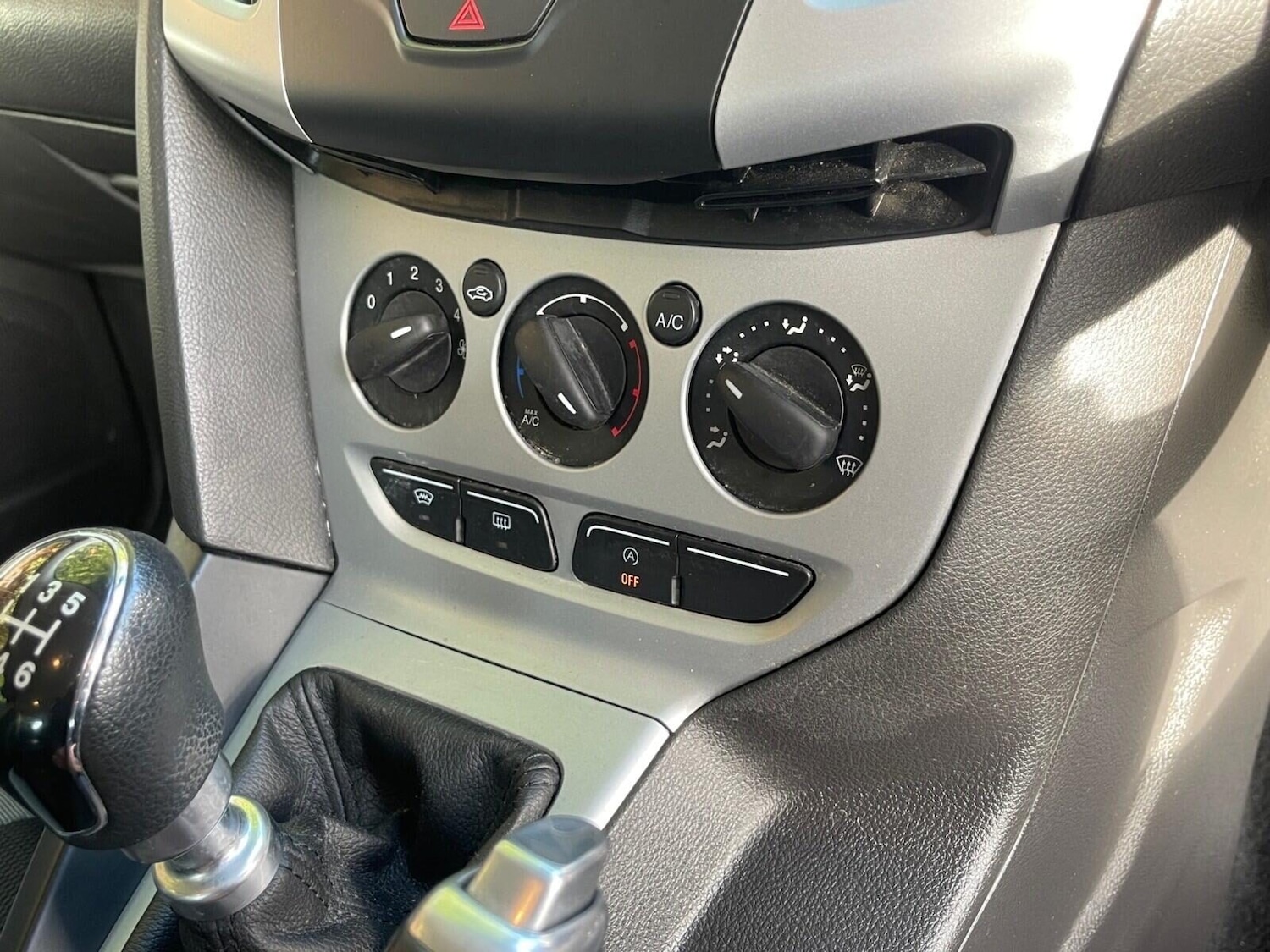 Used Ford Focus 2014 for sale - 76403324: Photo 20