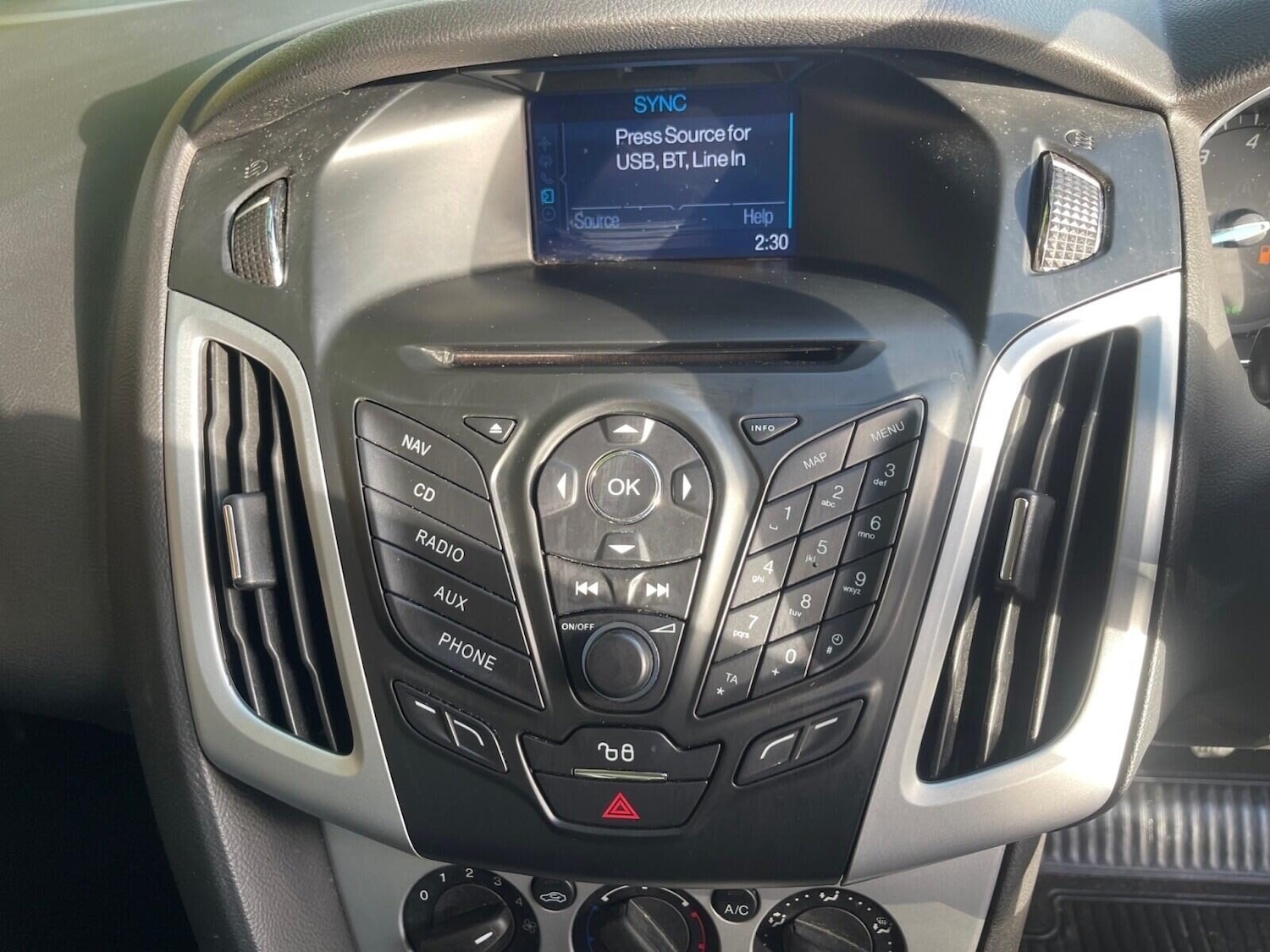 Used Ford Focus 2014 for sale - 76403324: Photo 22