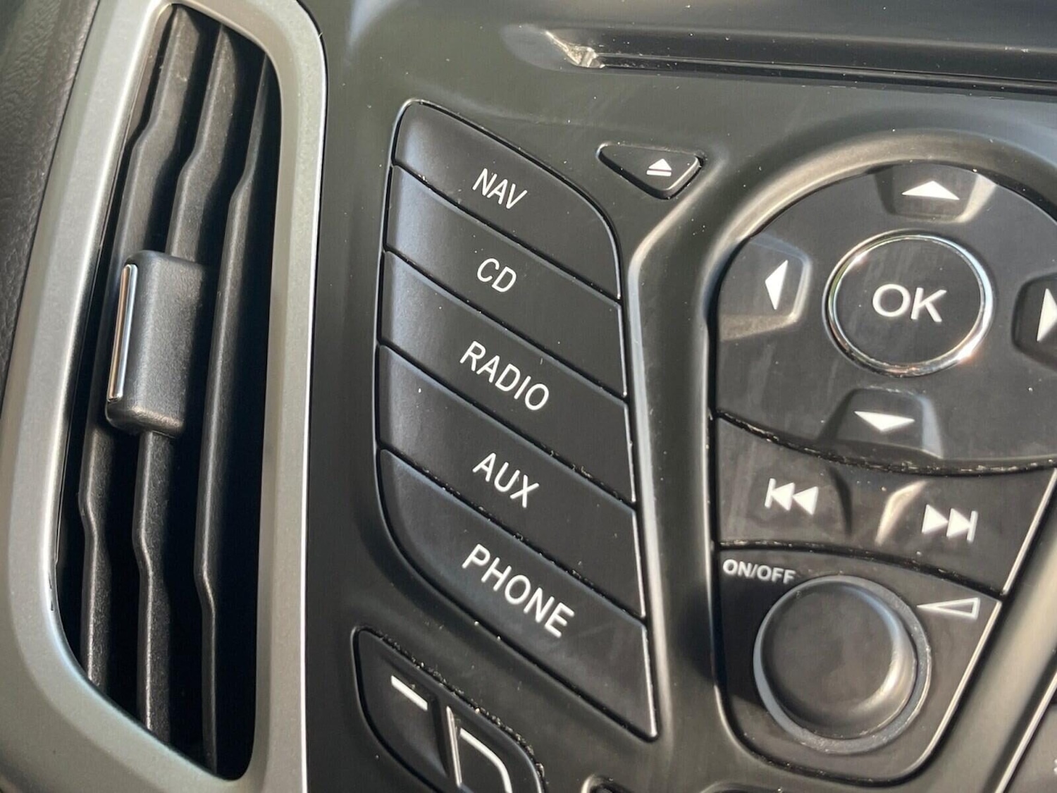 Used Ford Focus 2014 for sale - 76403324: Photo 24