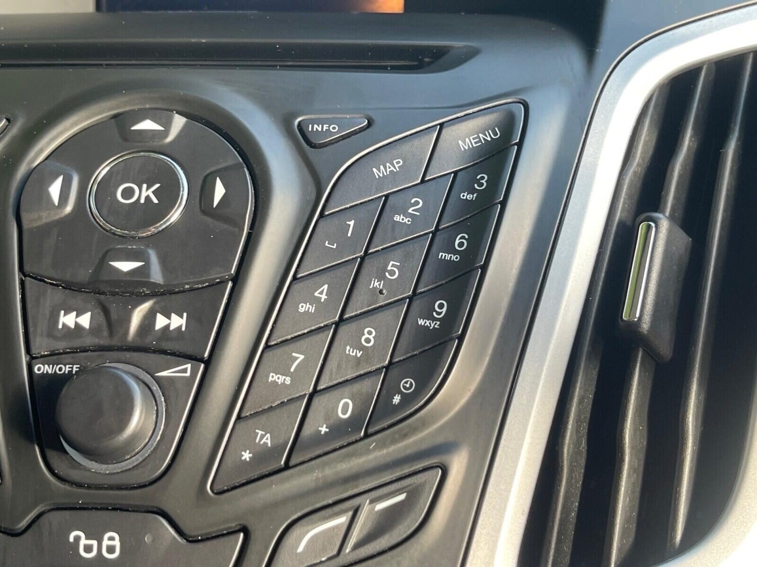 Used Ford Focus 2014 for sale - 76403324: Photo 25