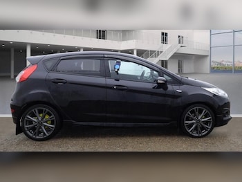 Used Ford Fiesta 2016 for sale - 76968504: Photo