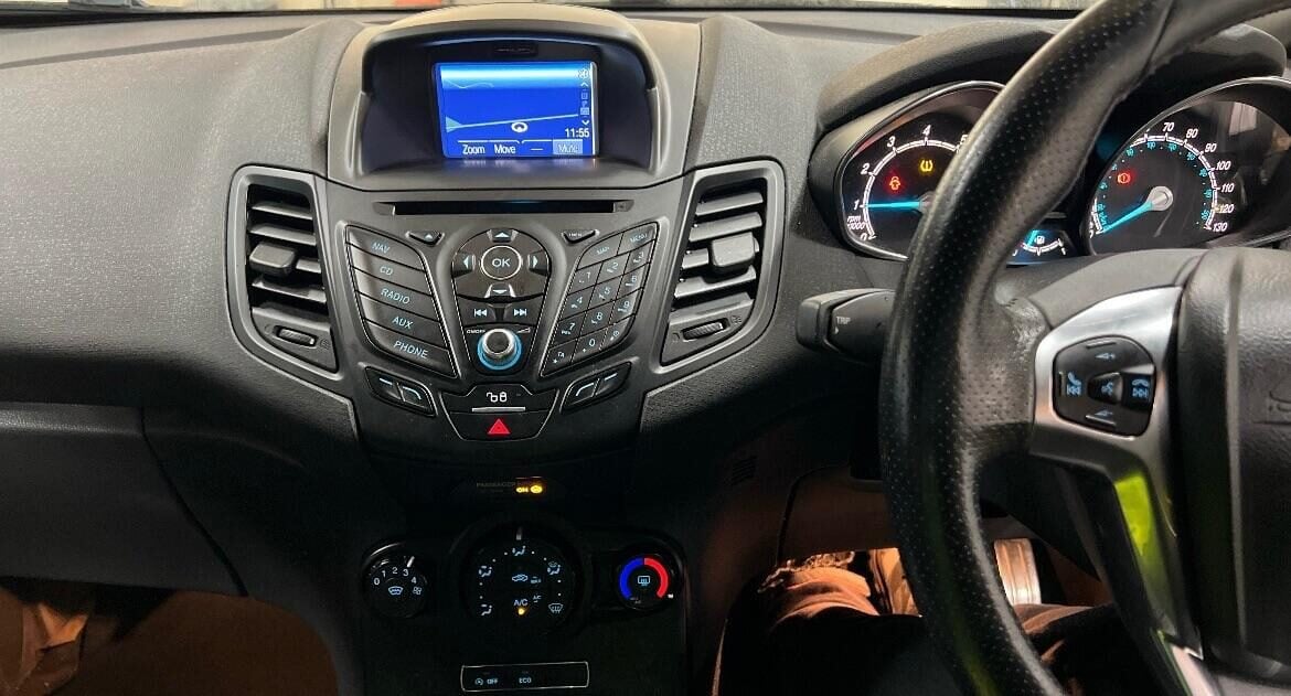 Used Ford Fiesta 2016 for sale - 76968504: Photo 7