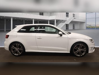 Used Audi A3 2015 for sale - 77482660: Photo
