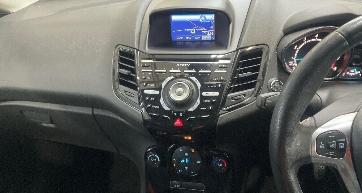 Used Ford Fiesta 2016 for sale - 78060563: Photo 7