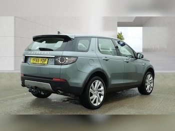 Used Land Rover Discovery Sport 2015 for sale - 78408644: Photo