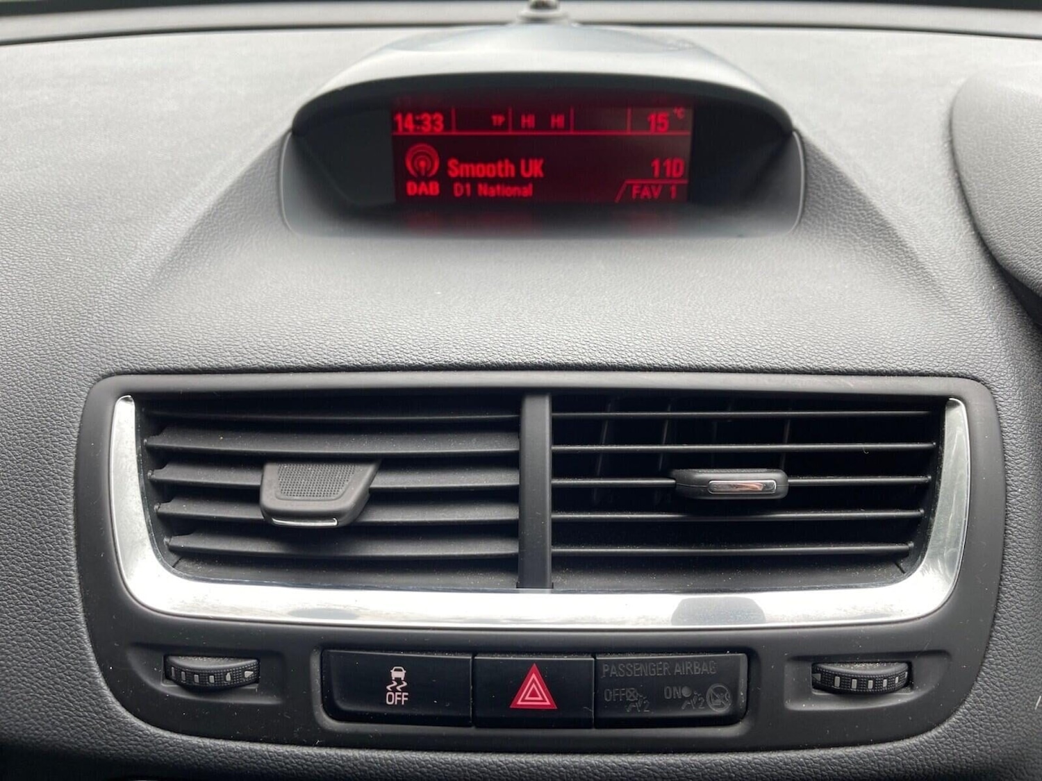 Used Vauxhall Mokka 2015 for sale - 76119916: Photo 22