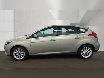 Used Ford Focus 2015 for sale - 79569107: Photo