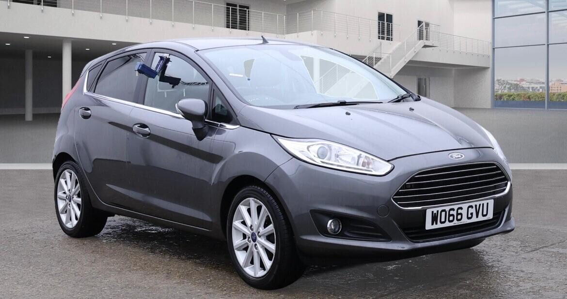 Used Ford Fiesta 2017 for sale - 76352354: Photo 1