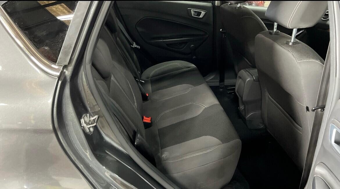 Used Ford Fiesta 2017 for sale - 76352354: Photo 10
