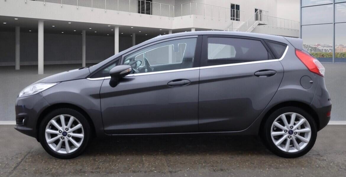Used Ford Fiesta 2017 for sale - 76352354: Photo 3